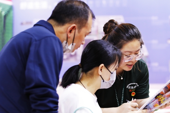 感谢老战友地热，让我们一家人在寒冬中温暖度